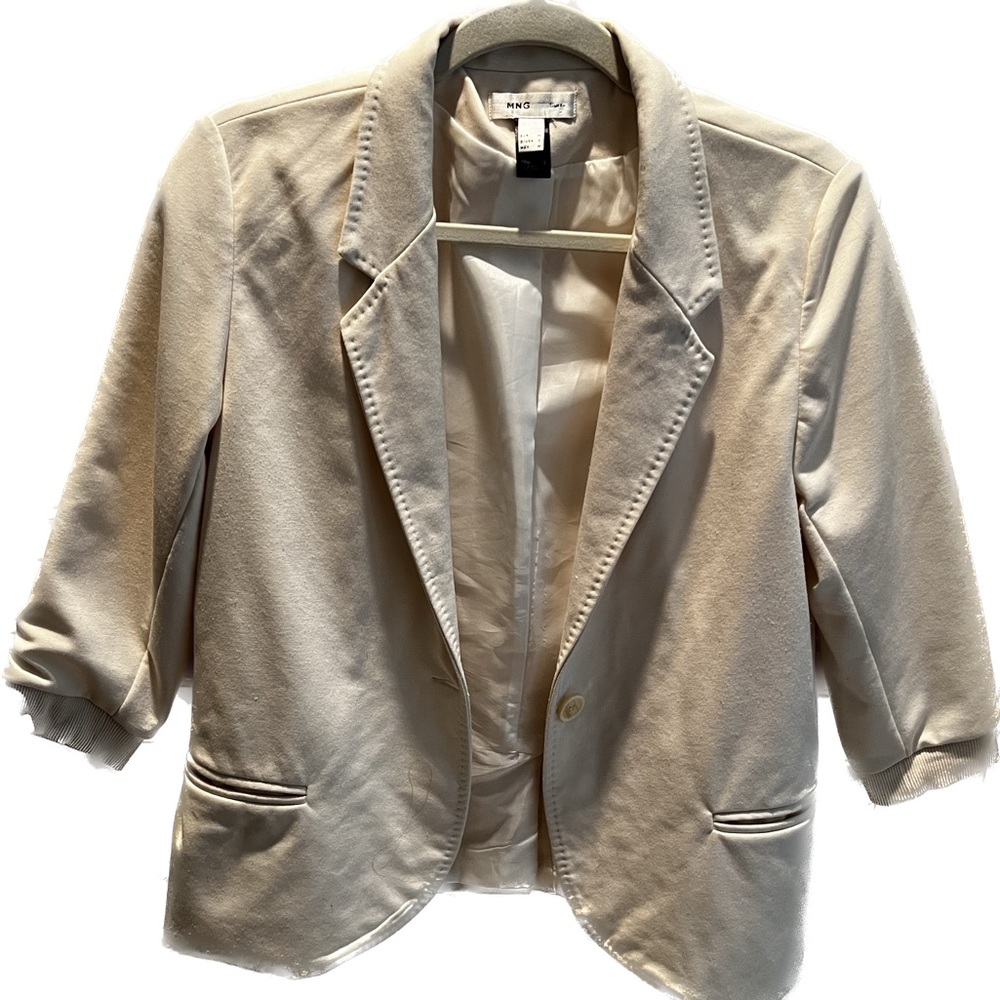Mango cream jacket size S with stitch detail.